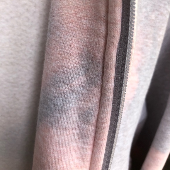 🐊🐊 Lacoste bleach spill hoodie - Picture 4 of 8